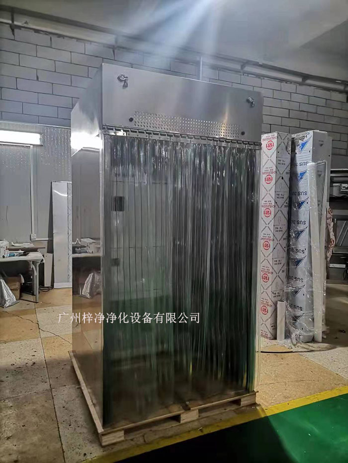 全部根據(jù)用戶要求定制非標(biāo)尺寸的稱量室。