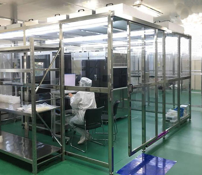 風淋室、傳遞窗、潔凈棚、潔凈工作臺搭配效果圖